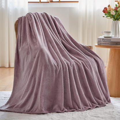 NEWCOSPLAY Fleece Leaves Pattern Throw Blanket, Light Purple, 50"x60"