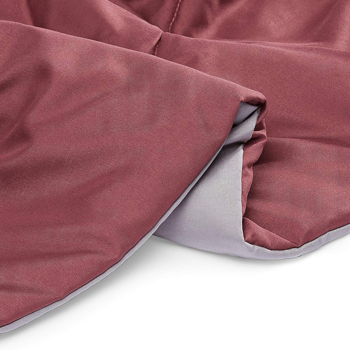 Amazon Basics Reversible Lightweight Microfiber All Season Comforter Blanket, Twin/Twin XL, Burgundy/Grey