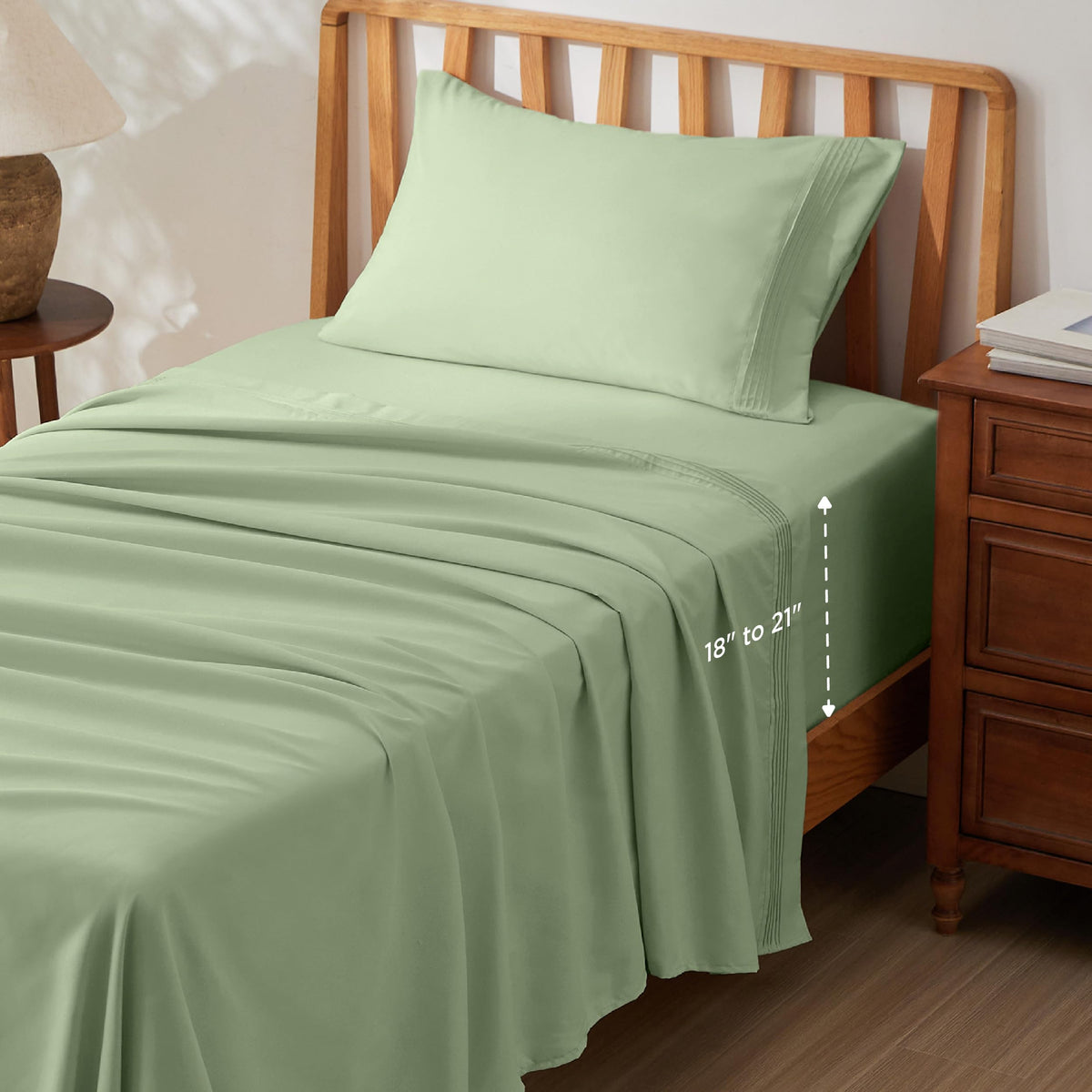 Bedsure Deep Pocket Queen Sheets Set - Fits Mattresses Up to 21 Inches Thick - 4 Piece GentleSoft Bed Sheets, Moisture Wicking, Soft & Cooling Bedsheet & Pillowcases, Easy & Secure Fit, Light Grey