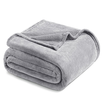 Exclusivo Mezcla Soft Large Fleece Throw Blanket for Couch, Forest Green