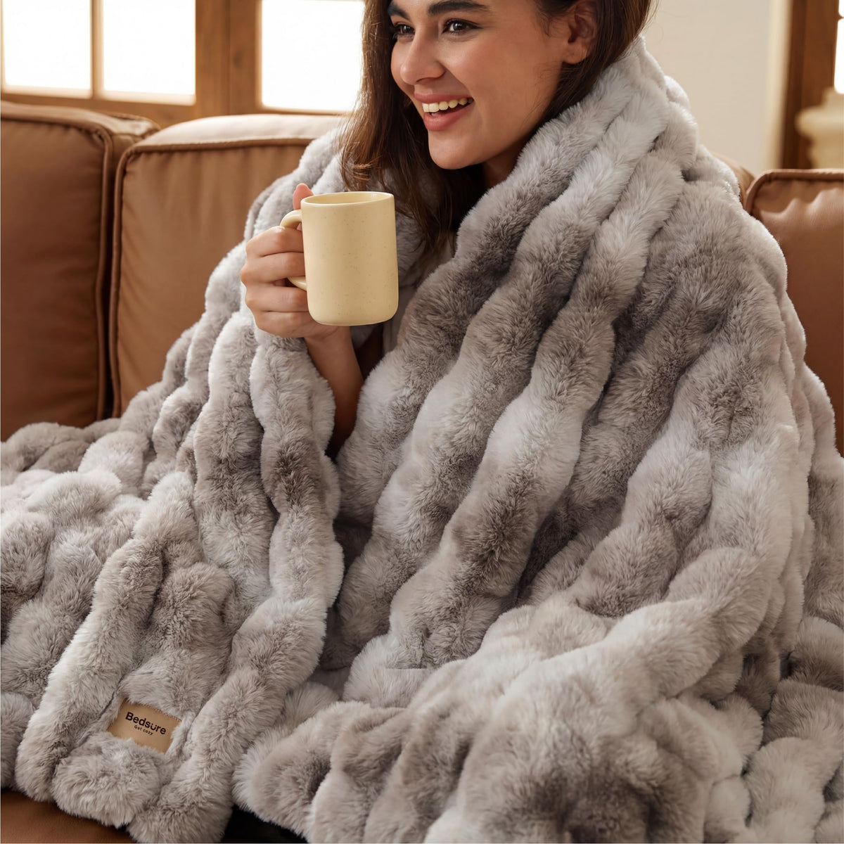 Bedsure Fluffy Bubble Faux Fur Throw XL Blanket, 50"x70", Tie-dye Taupe
