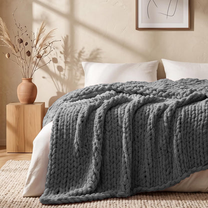 L'AGRATY Chunky Knit Throw Blanket for Couch, 50'' x 60'' Knit Throw, Ivory