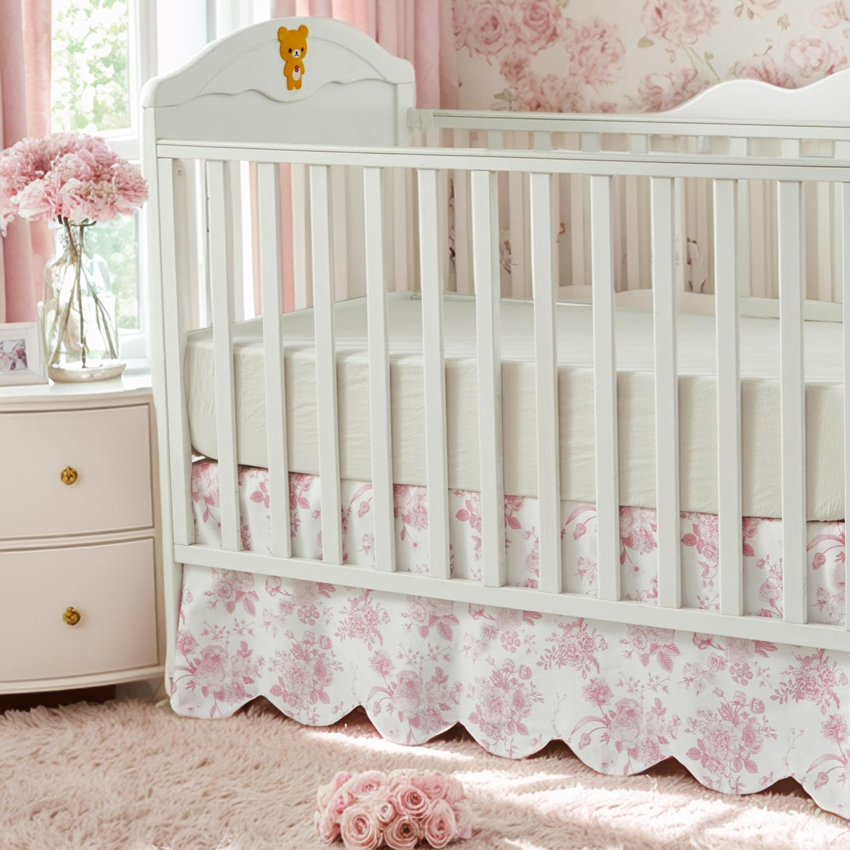 Brandream Scallop Edge Organic Cotton Crib Skirt, Baby Boy, Baby Girl, Gender Neutral Crib Skirt Toddler Bedskirt Farmhouse Chic Nursery Crib Bed Skirt, Boho Bohemian Solid Beige Skirt