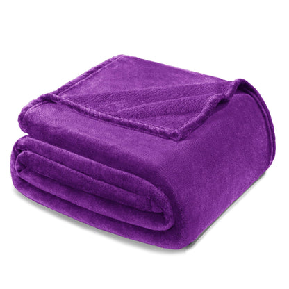 Exclusivo Mezcla Soft Large Fleece Throw Blanket for Couch, Forest Green