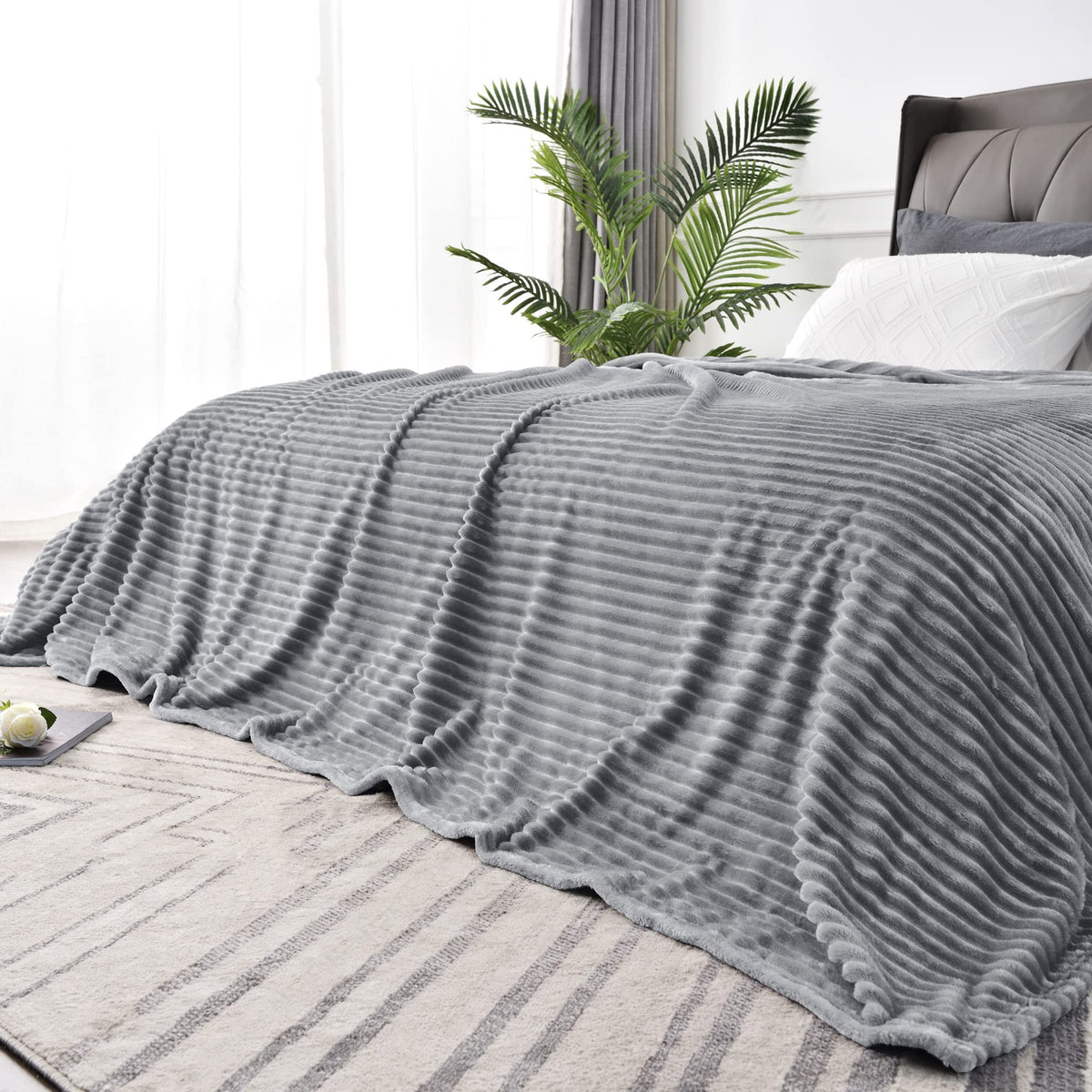 BEDELITE 3D Ribbed Jacquard Pink Fleece Throw Blanket for Couch, 50x60 Inch