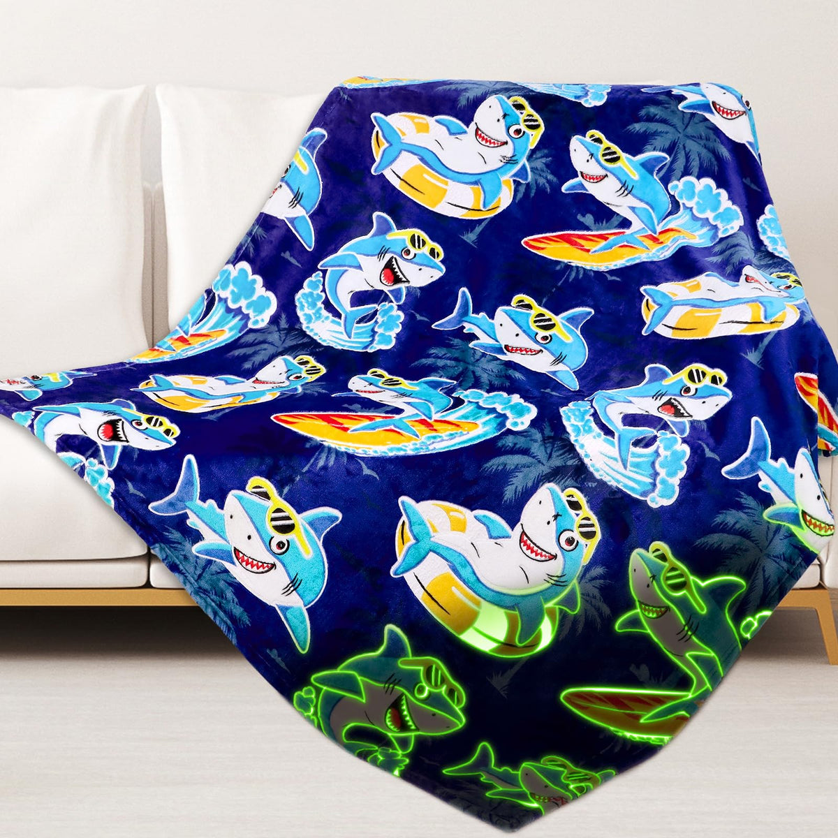 Boys Truck Car Toys Unique Gifts for Kids Glow in The Dark Blanket Glowing Cartoon Tractor Throw Blanket Soft Fleece Blanket Excavators Room Bed Sofa Decor Blankets