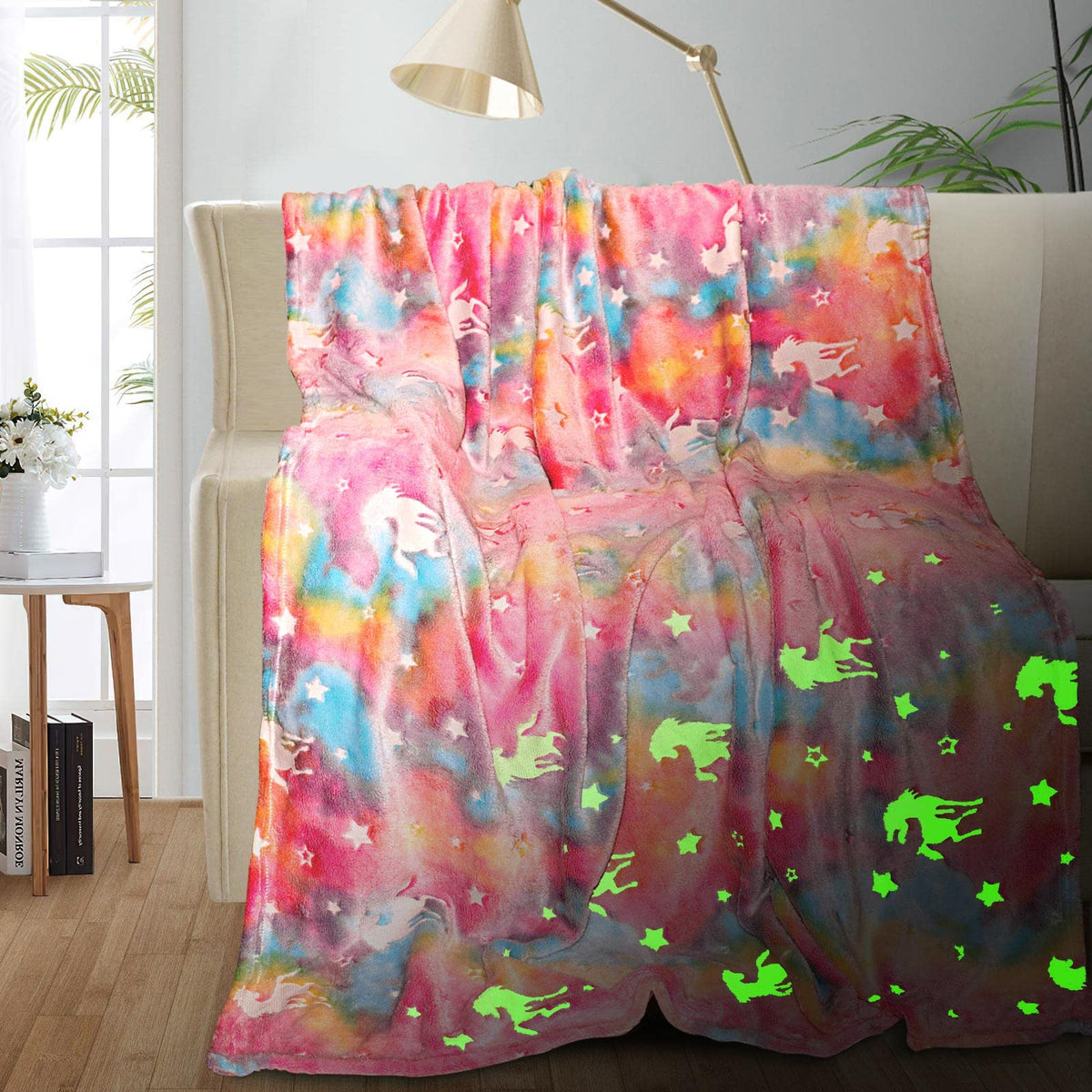 TEHALK Unicorn Glow in The Dark Blanket, Unicorn Blanket for Girls/Kids, Unicorns Gifts for Girls Age 3-12, Toddler Blanket for Kids, Soft Fleece Blanket Throw Birthday Gift 40"x60"