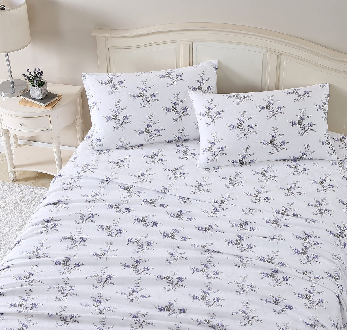 Laura Ashley - Queen Sheet Set with Fitted Sheet & Pillowcases