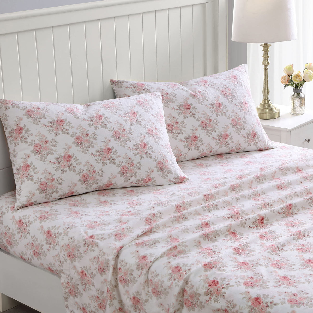 Laura Ashley - Queen Sheet Set with Fitted Sheet & Pillowcases