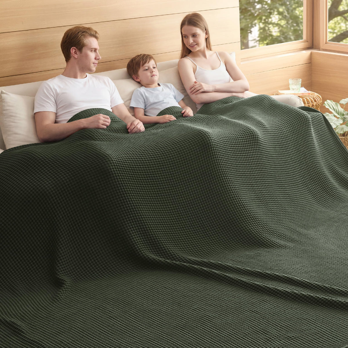 Bedsure Lightweight 100% Cotton Waffle Blanket, Queen, Linen