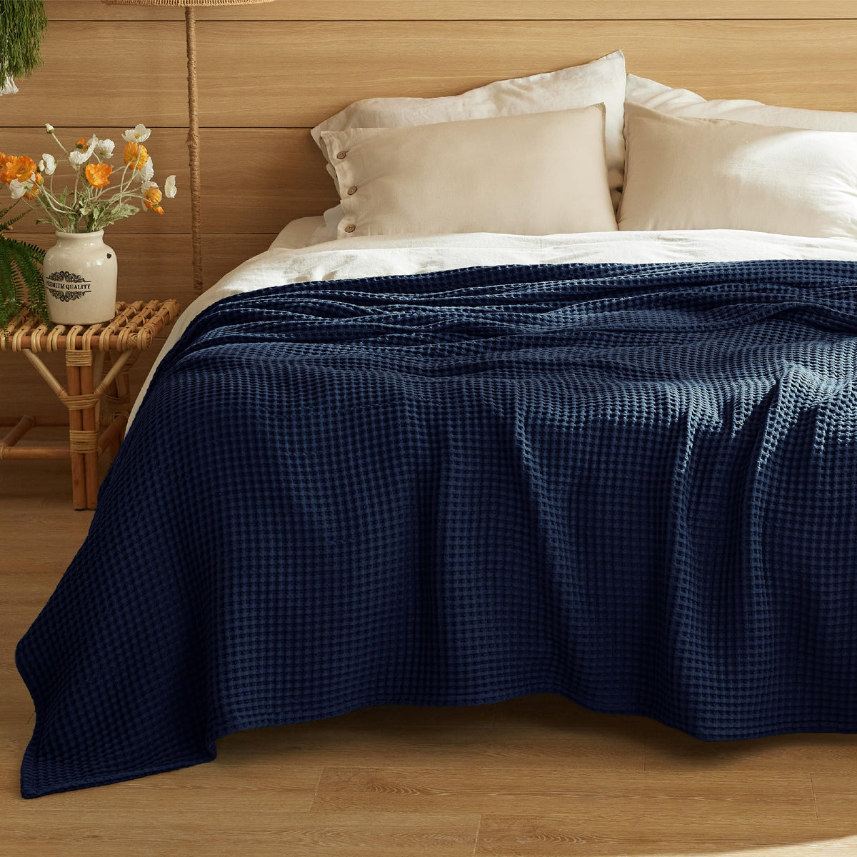 Bedsure Lightweight 100% Cotton Waffle Blanket, Queen, Linen