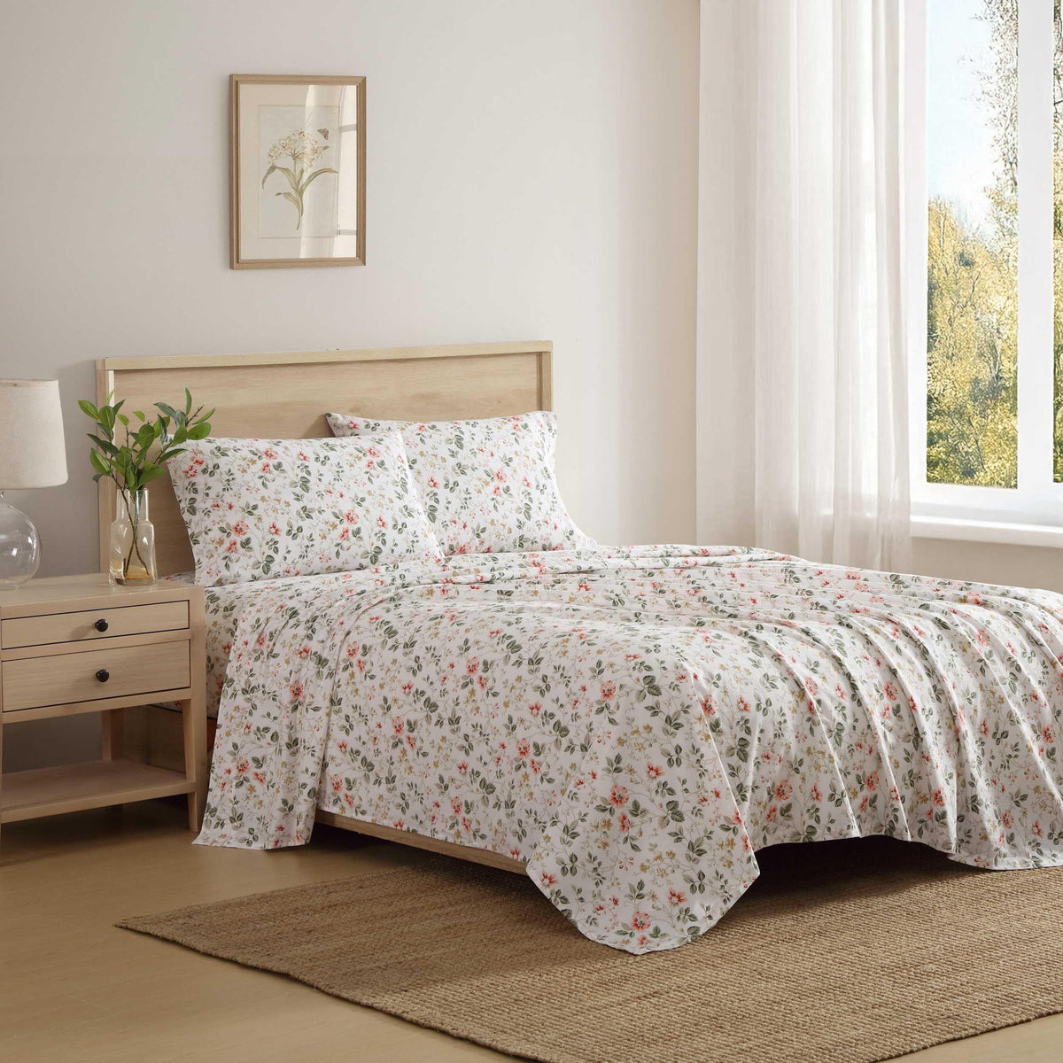 Laura Ashley - Queen Sheet Set with Fitted Sheet & Pillowcases