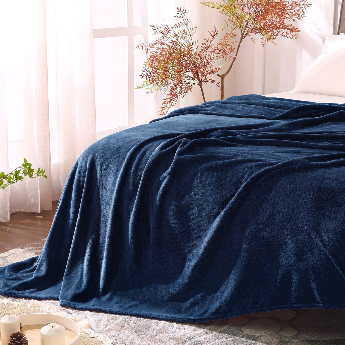 BEDELITE Fleece Blanket Soft Plush Throw for Couch Black 50"x60"