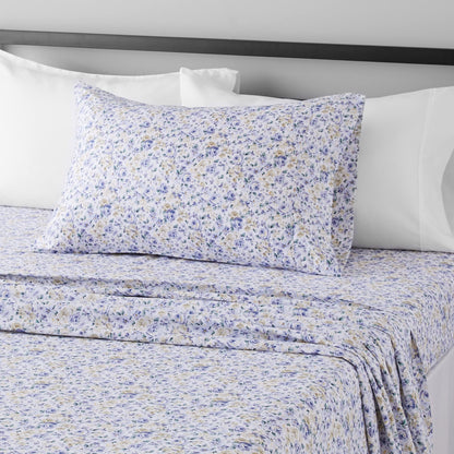 Amazon Basics Lightweight Breathable Wrinkle-Free Brushed Microfiber 3-Piece Bed Sheet Set with 14-Inch Deep Pockets, Twin, Bright White, Solid