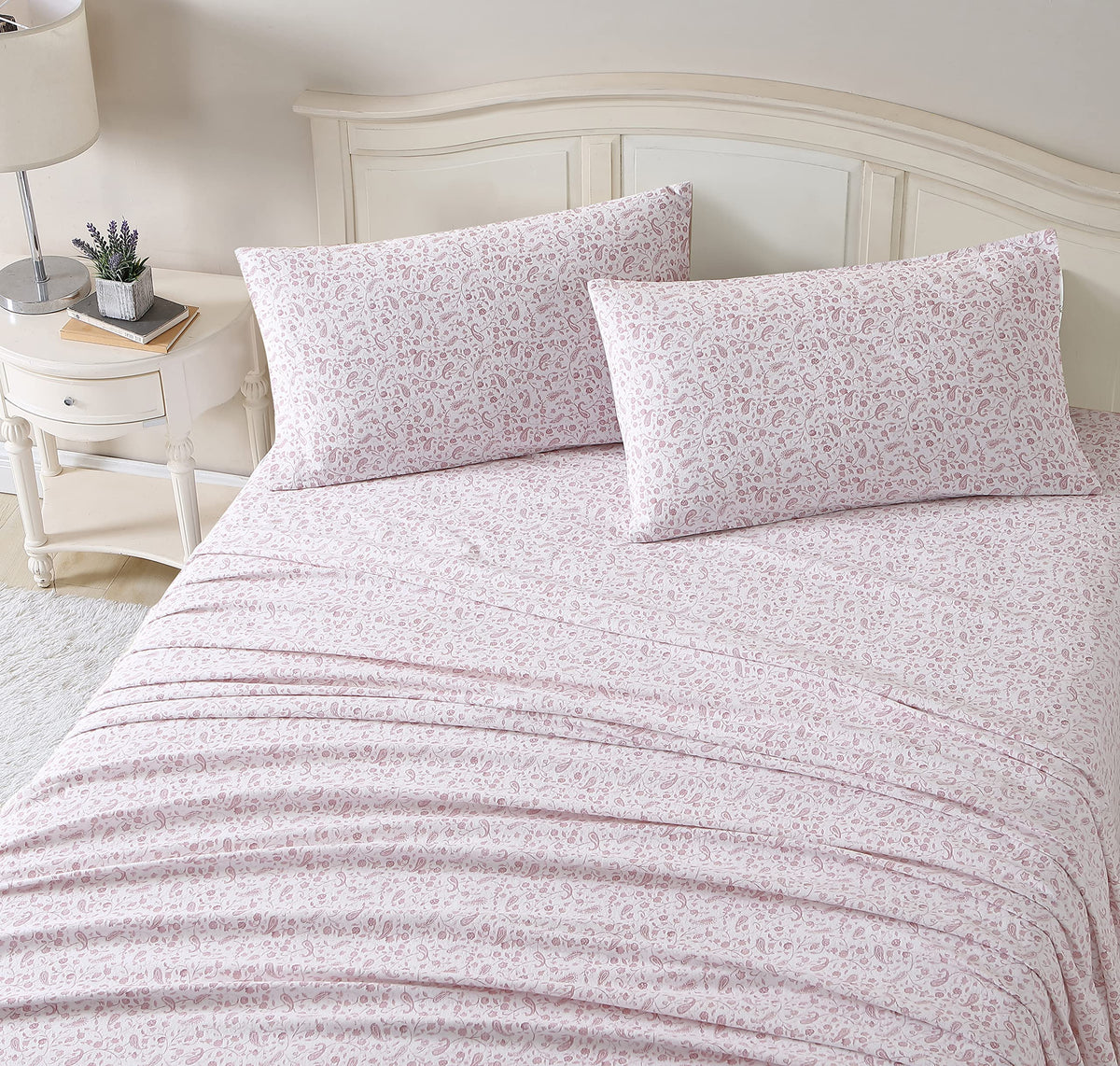 Laura Ashley - Queen Sheet Set with Fitted Sheet & Pillowcases